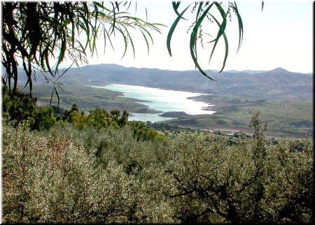 Our goal for the day was to get to Lake Vinuela. 